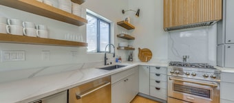 Sierra Blanca Views: New-build Cabin in Ruidoso