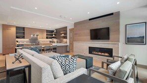 Interior - Snowmass Lux Getaway 258 (Snowmass Village)
