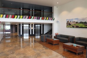 Lobby - VS Imperial (Akola)