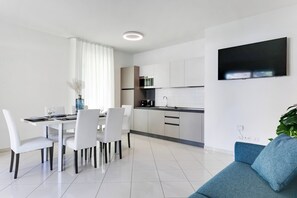 Apartment, 2 Bedrooms, Patio, Ground Floor | Private kitchen | Electric kettle - Residenza Acquamarina - Siroli Collection (Cervia)