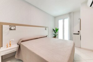 Apartment, 3 Bedrooms, Terrace, Tower | Free WiFi, bed sheets - Residenza Acquamarina - Siroli Collection (Cervia)