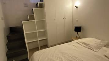 1 chambre, fer et planche Ă  repasser, Wi-Fi, draps fournis
