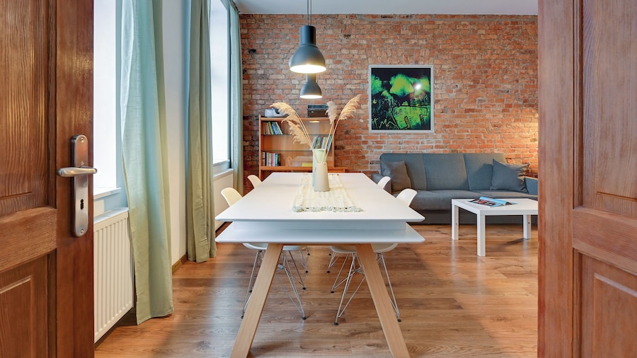 City Center Art House by Downtown Apartments