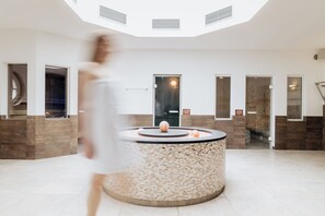 Sauna, steam room, Turkish bath/hammam, hot stone massages