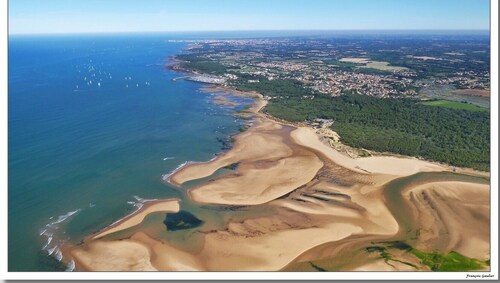Appartement avec vu imprenable sur le Golf, à 10 mn de la belle plage du Veillon