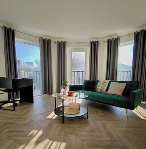 Living area - AS APARTMENT HOLIDAY (London)