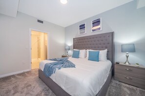 2 chambres, fer et planche à repasser, lit parapluie, Wi-Fi