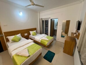 2 عدّة غرف نوم وواي فاي وملاءات أسرّة