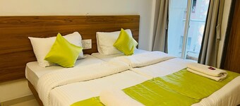 Charming Appartment with 2 bedrooms and WiFi, AC in enjoyable Pune