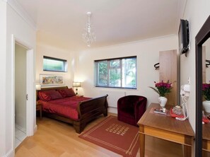 Desk, iron/ironing board, free WiFi