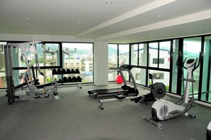 Apartment, 1 Bedroom, Hot Tub | Fitness studio