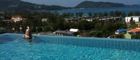 Appartement, 1 chambre, baignoire à remous | Piscine | Piscine extérieure