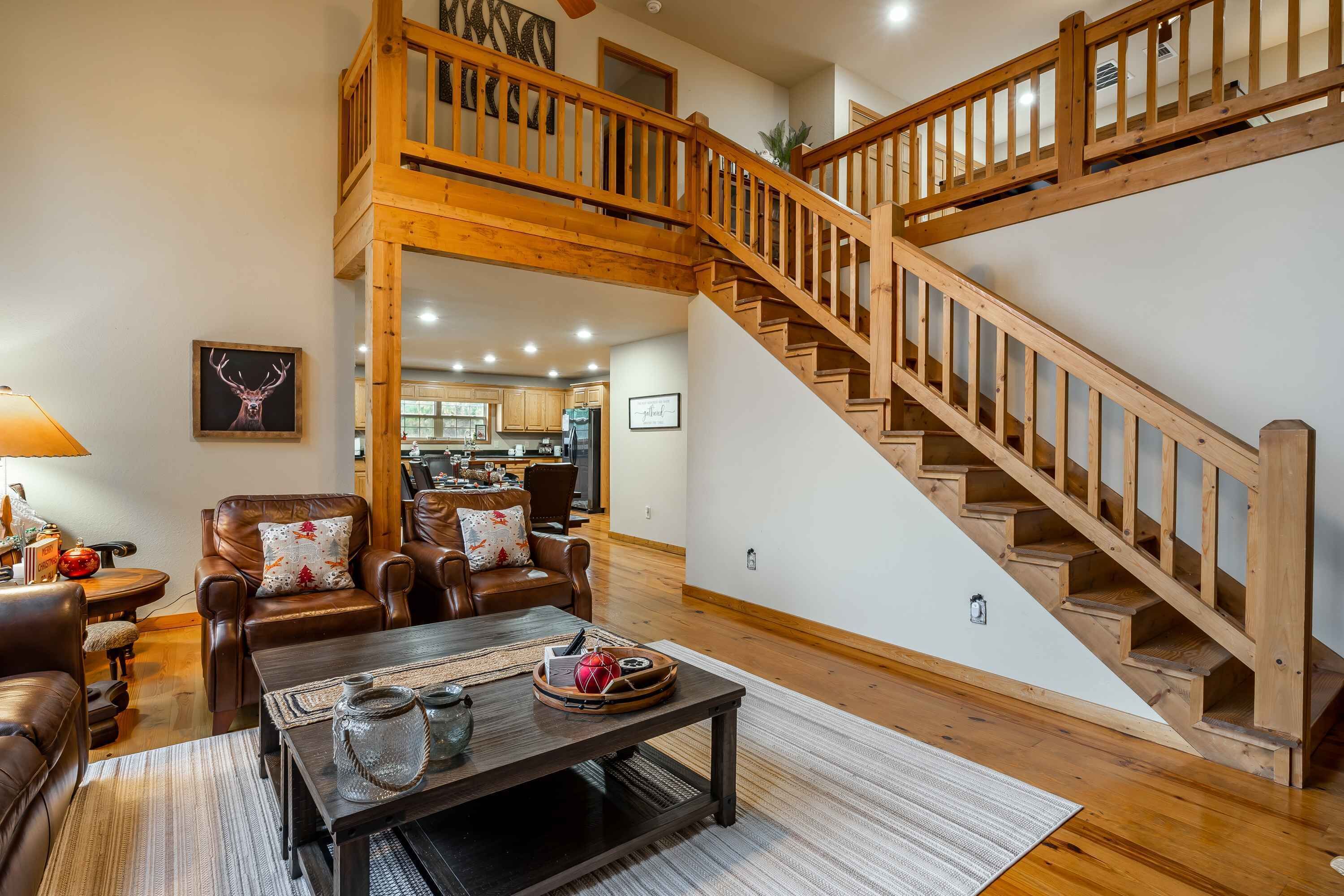 Comfort And Luxury At Its Best, Hot Tub 1 Dog. New Property - Blairsville, GA