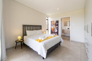 2 makuuhuonetta, työpöytä, silitysrauta/-lauta, Wi-Fi