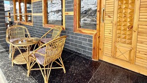 Front of property - The Bulevar-Kunsil (Lahul)