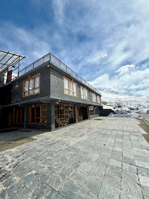 Exterior - The Bulevar-Kunsil (Lahul)