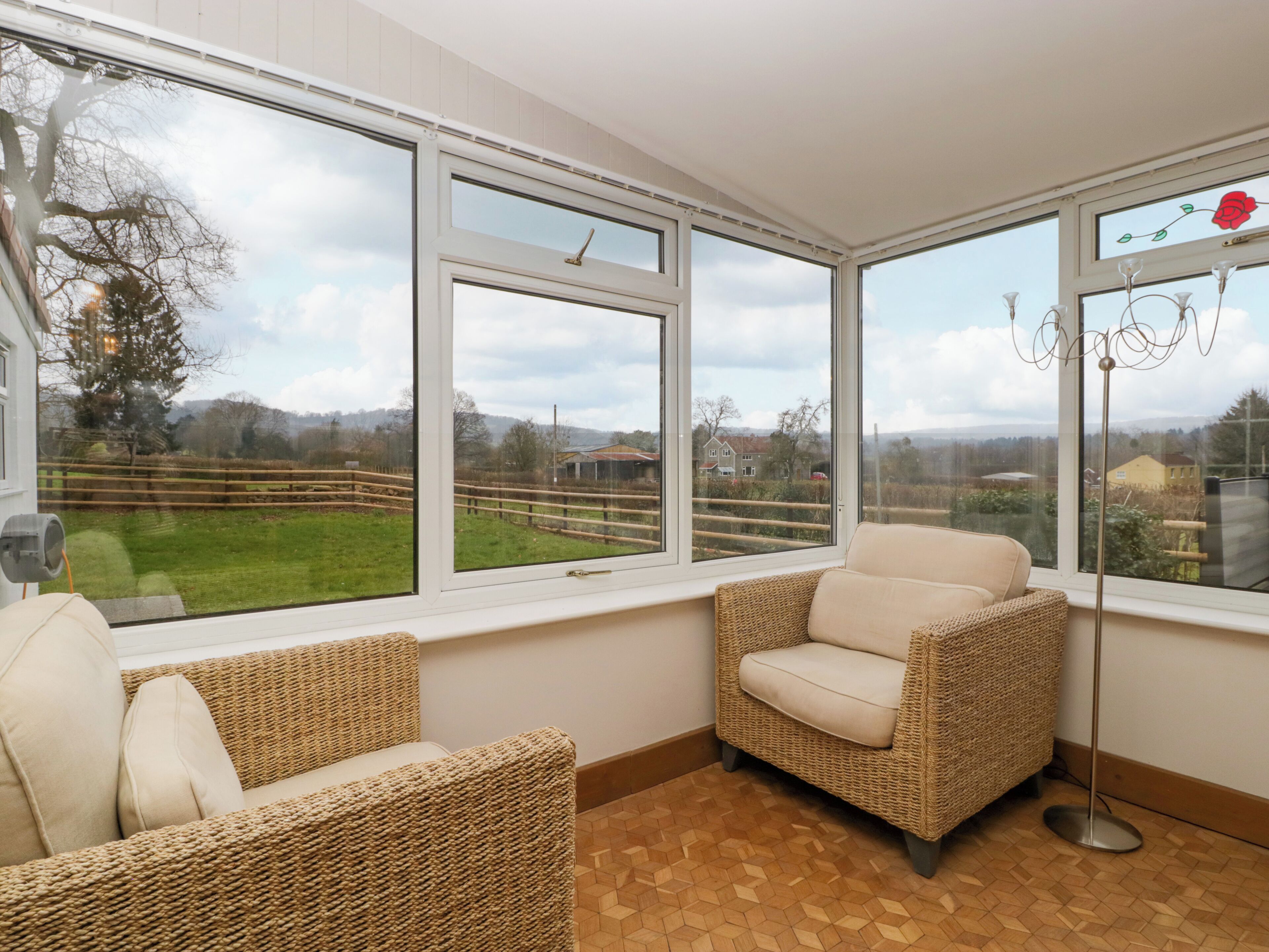 14 Birchwood Road, Family Friendly, With Open Fire In Woolaston - Chepstow