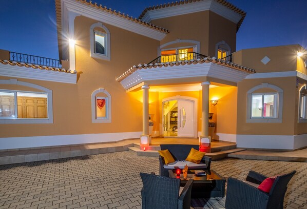 Villa | Terrace/patio - Villa Culebra for 7 People (Albufeira)