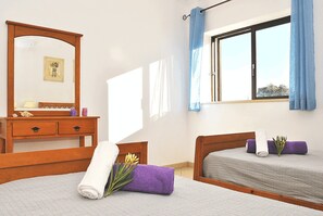 Villa | 3 camere, ferro/asse da stiro, lenzuola