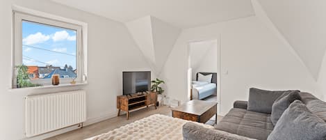 Smart TV, books