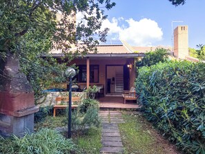 Exterior - VILLETTA STELLA - Pretty little villa 200 m from the beach. (Santa Margherita di Pula)