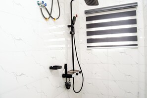 Studio, 1 Bedroom, Smoking | Bathroom