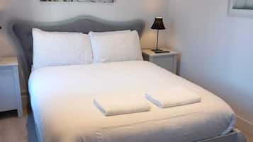 3 chambres, fer et planche Ă repasser, Wi-Fi, draps fournis