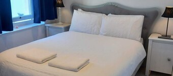 A Home in the Heart of Kemptown part of brighton near many places to eat