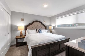 1 bedroom, desk, iron/ironing board, WiFi