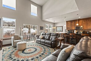 Téléviseur connecté, foyer