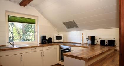 Ferienwohnung im Reetdachhaus, Burhave