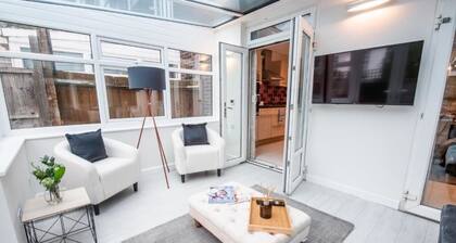 Central London House 10 mins Walk To Regents Park