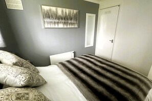 2 عدّة غرف نوم وواي فاي مجانًا