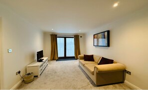 Junior Suite, 1 Katil Ratu (Queen) | Ruang tamu