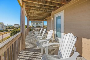 Property grounds - Oceanside w/ Private Pool, Hot Tub, Media Room. Don't miss Sunsets in Rodanthe! (Rodanthe)