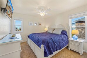 4 habitaciones, escritorio, wifi gratis y ropa de cama
