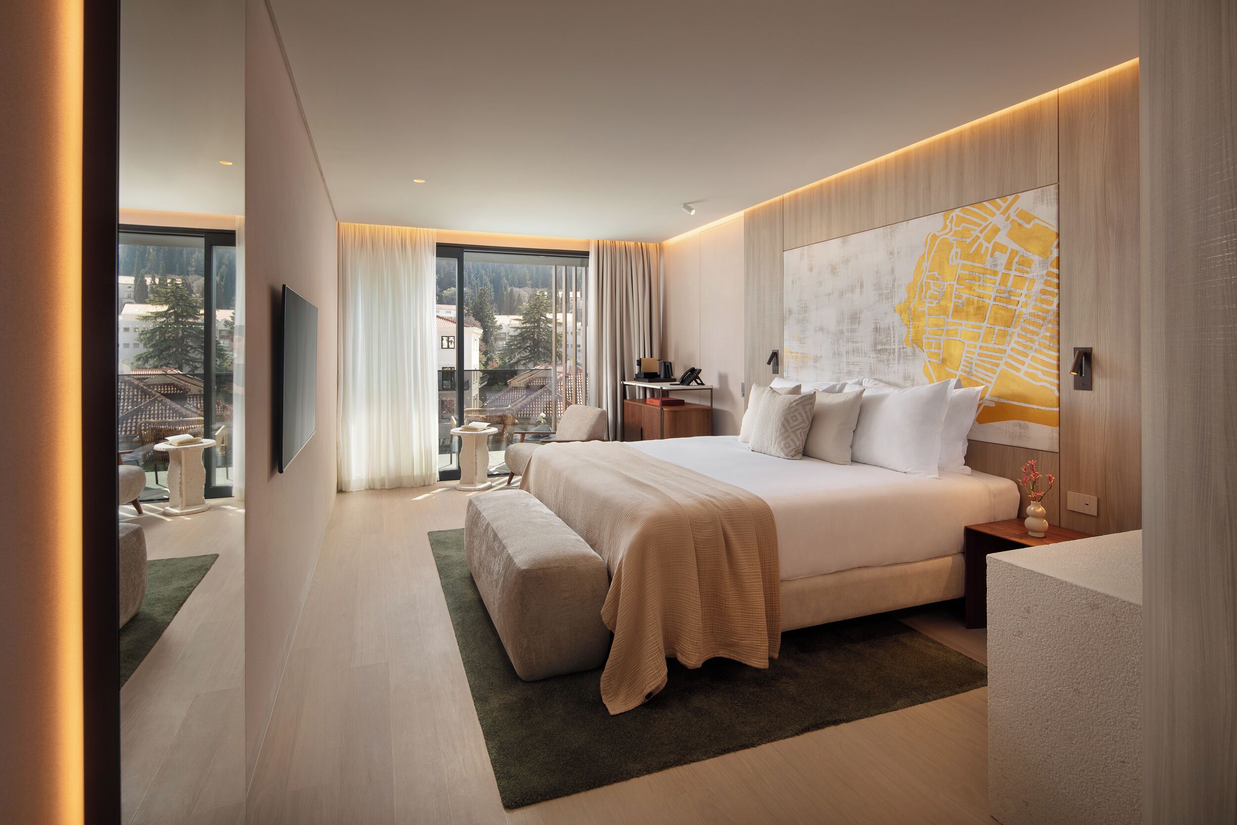 ห้องซูพีเรียดับเบิลหรือทวิน | มินิบาร์, ตู้นิรภัยในห้องพัก, โต๊ะทำงาน, ผ้าม่านกันแสง