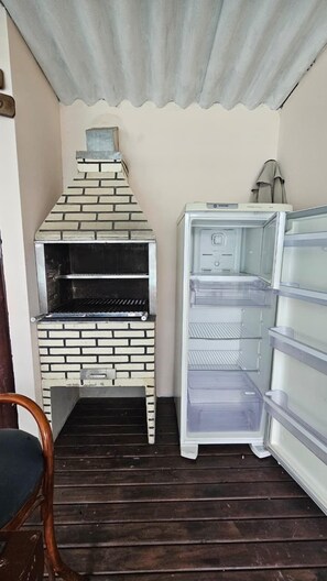 ตู้เย็นเล็ก, ไมโครเวฟ