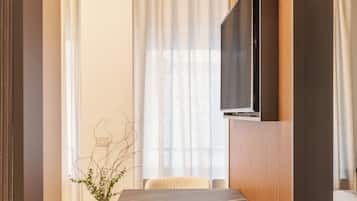 Deluxe Apartment, City View | 1 bedroom, Egyptian cotton sheets, premium bedding, down comforters