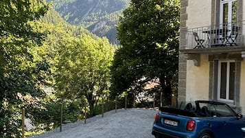 Enceinte de lâhĂ©bergement