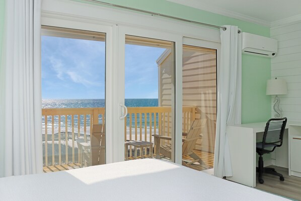 3 室のベッドルーム、アイロン / アイロン台、WiFi (無料)、ベッドシーツ