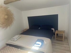 3 bedrooms, WiFi, bed sheets