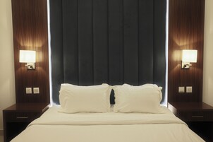 1 bedroom, soundproofing, iron/ironing board, free WiFi