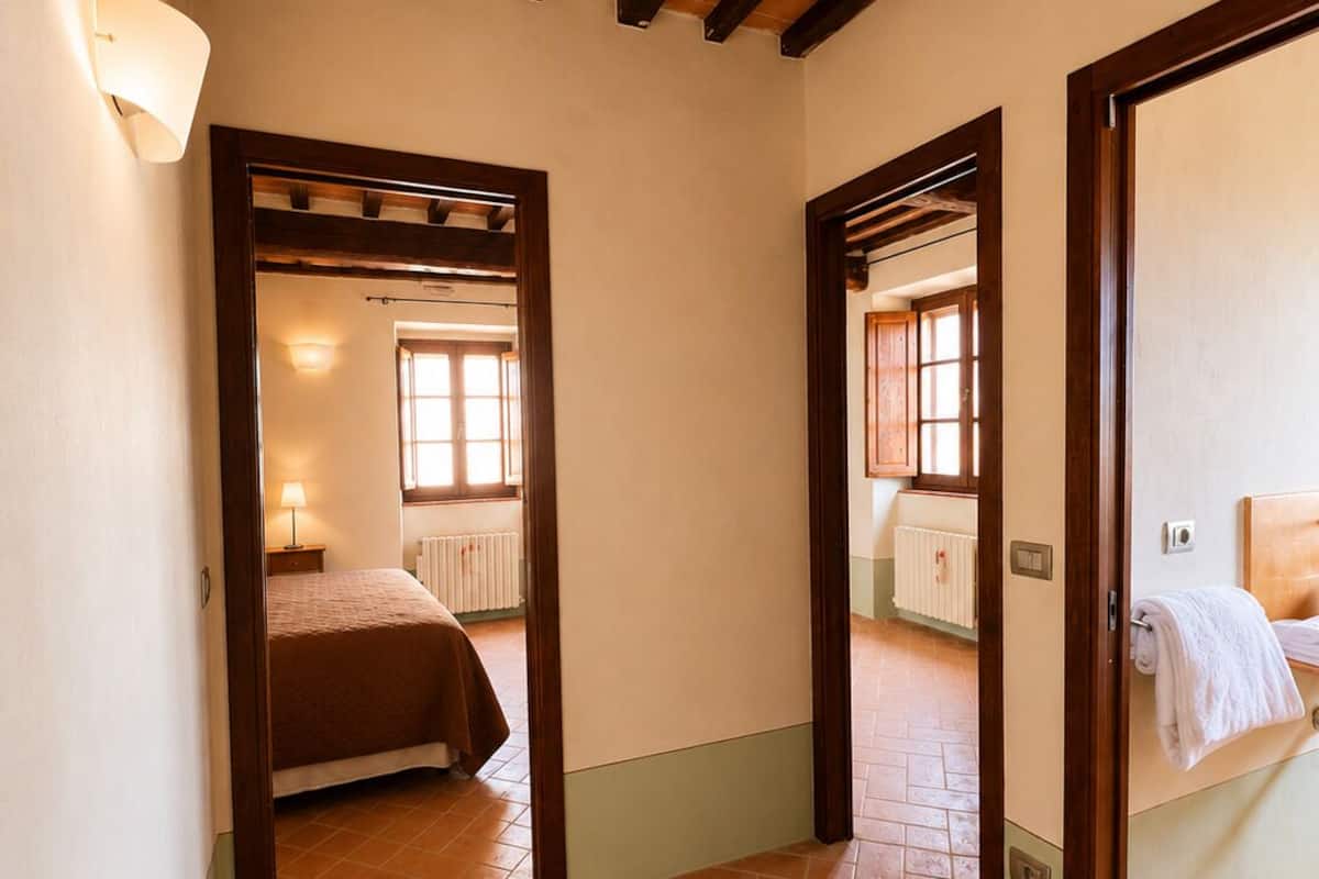 Minibar, coffres-forts dans les chambres, chambres insonorisées