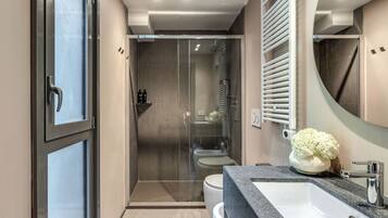 Junior-Studiosuite | Badezimmer