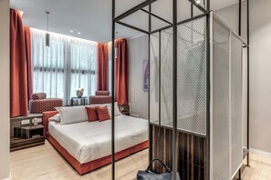 Studio suite | Luxe beddengoed, donsdekens, een minibar, een kluis op de kamer