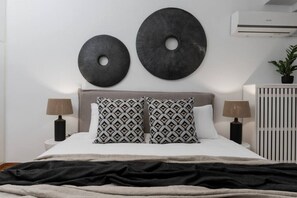 1 bedroom, desk, iron/ironing board, free WiFi