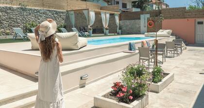 Arhontiko Arhanes Suites