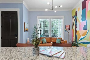 Interior - Fun & Renovated Artsy Downtown Apt Dog Friendly with Fully Fenced Backyard and Private Parking (Savannah)