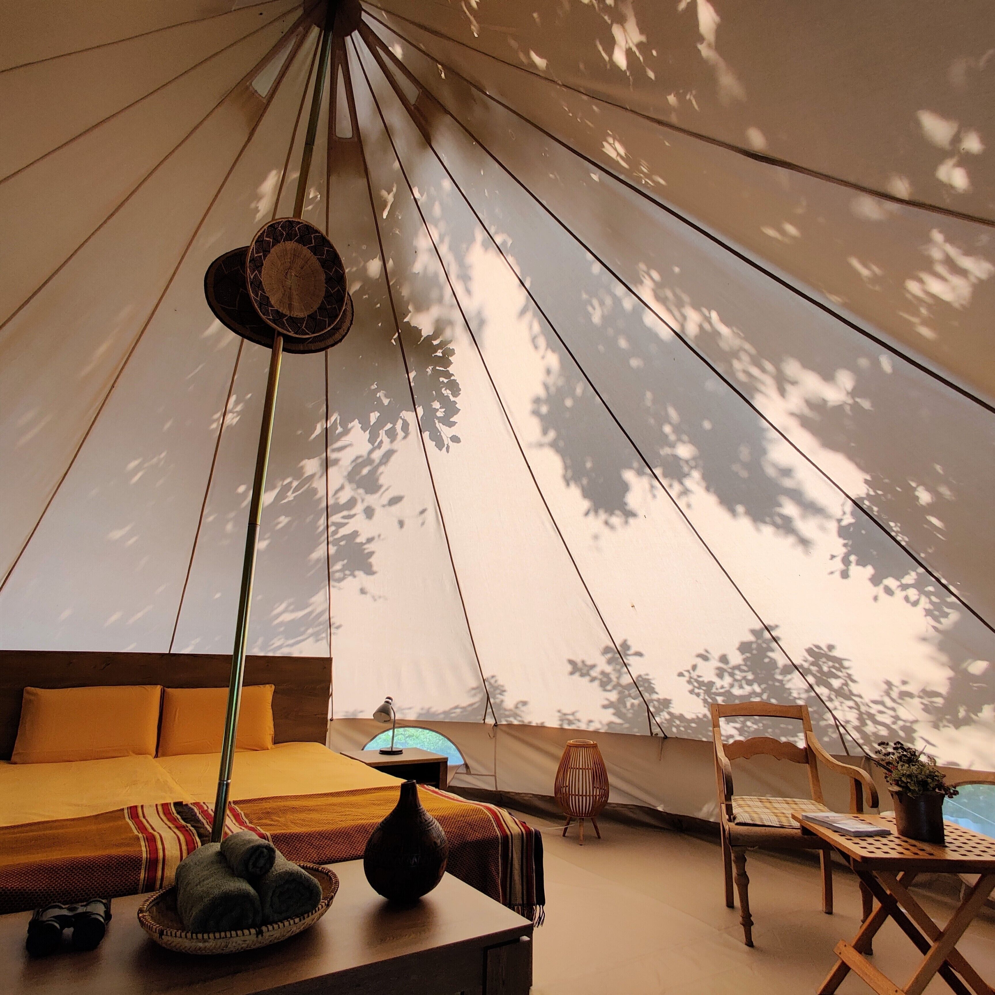 9 bedrooms, free WiFi, bed sheets